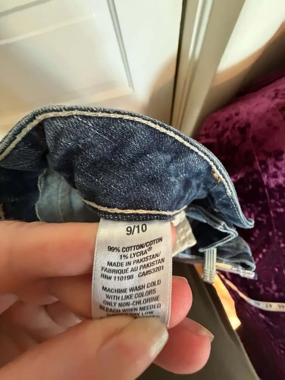 Aeropostale Womens Distressed Denim Bermuda Jean Shorts Size 9/10